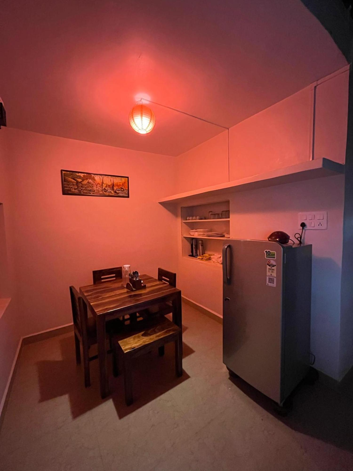 Gokarna Junction - A Vintage Homestay Buitenkant foto